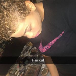 Meet your Posher, Selena